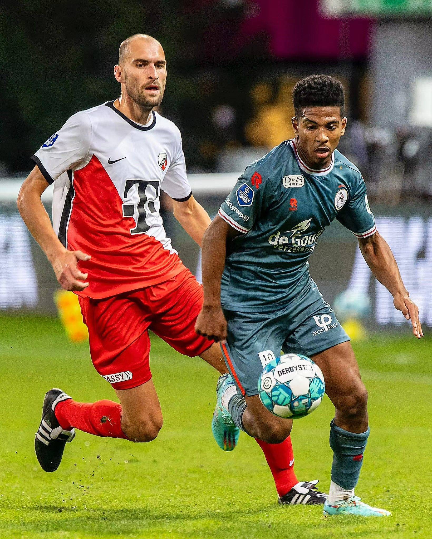 得了多项荣 得了多项荣