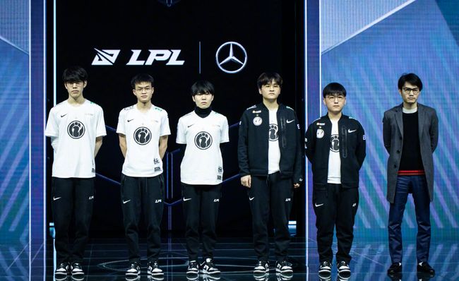 的年轻球员 的年轻球员